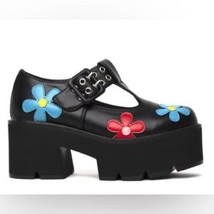 'Watch Me Flower' Chunky Platform La Moda Shoes